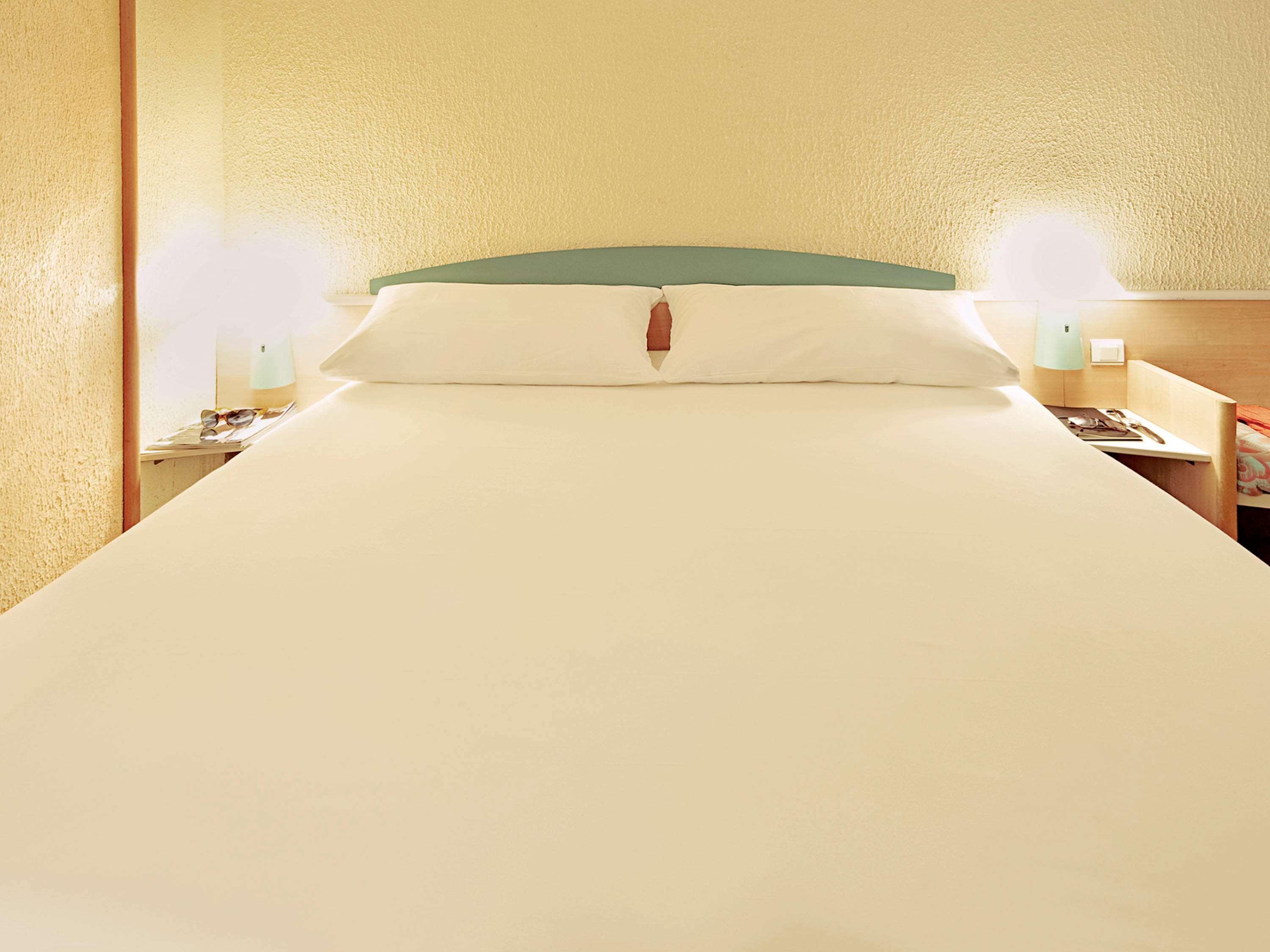 Отель Ibis Сент Экстерьер фото